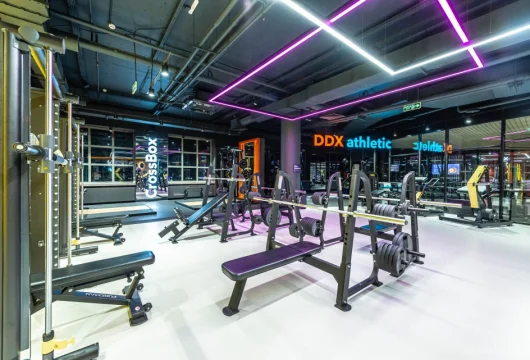 фитнес-клуб ddx fitness в большом овчинниковском переулке фото 8 - iogaplace.ru