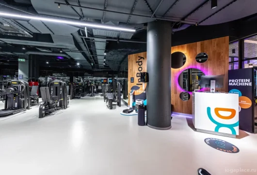 фитнес-клуб ddx fitness в большом овчинниковском переулке фото 15 - iogaplace.ru