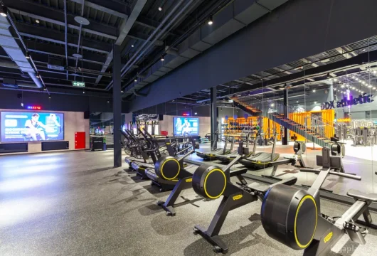 фитнес-клуб ddx fitness бирюсинка на булатниковской улице фото 18 - iogaplace.ru