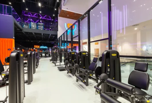 фитнес-клуб ddx fitness бирюсинка на булатниковской улице фото 6 - iogaplace.ru