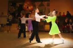 танцевальный клуб максимум фото 2 - iogaplace.ru