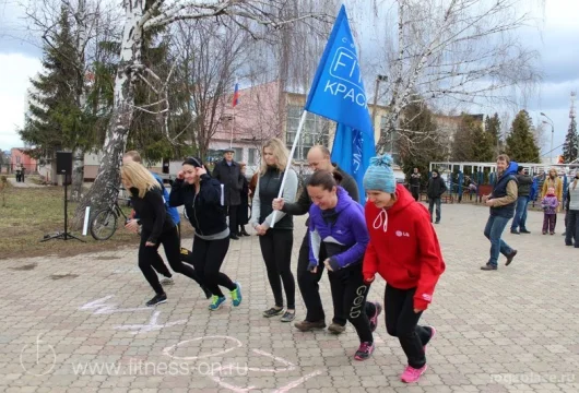 фитнес-клуб fitnesson на краснознамённой улице фото 6 - iogaplace.ru