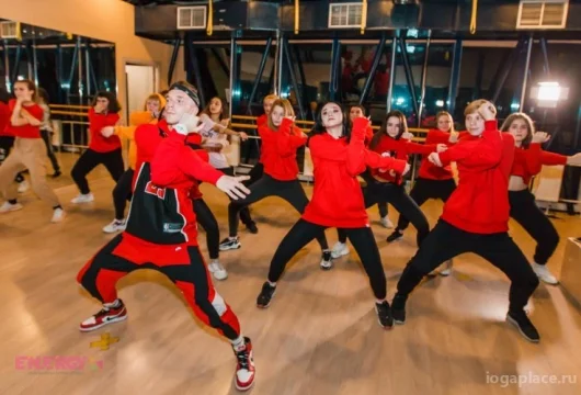 танцевальная фитнес-студия energy на улице красная сосна фото 6 - iogaplace.ru