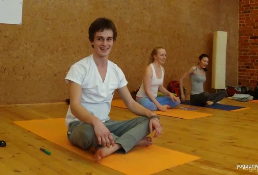 центр йоги и здоровья yoga ясенево фото 7 - iogaplace.ru