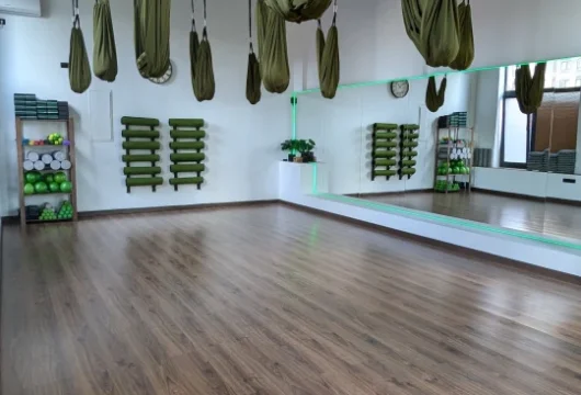 студия растяжки и фитнеса nuga stretching на улице римского-корсакова фото 3 - iogaplace.ru