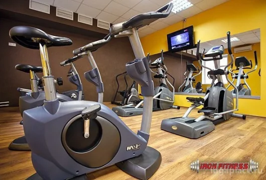 фитнес-клуб iron fitness фото 1 - iogaplace.ru