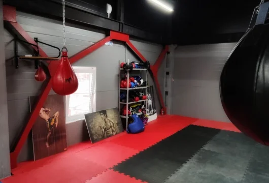 спортивный клуб akkuzin gym фото 3 - iogaplace.ru